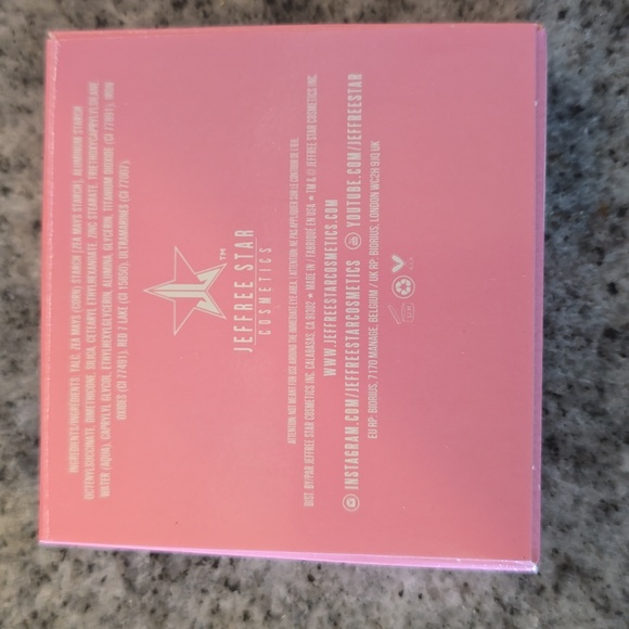 Jeffree Star Artistry Singles Eyeshadow - Mohawk - Light Pink - Picture 3 of 3